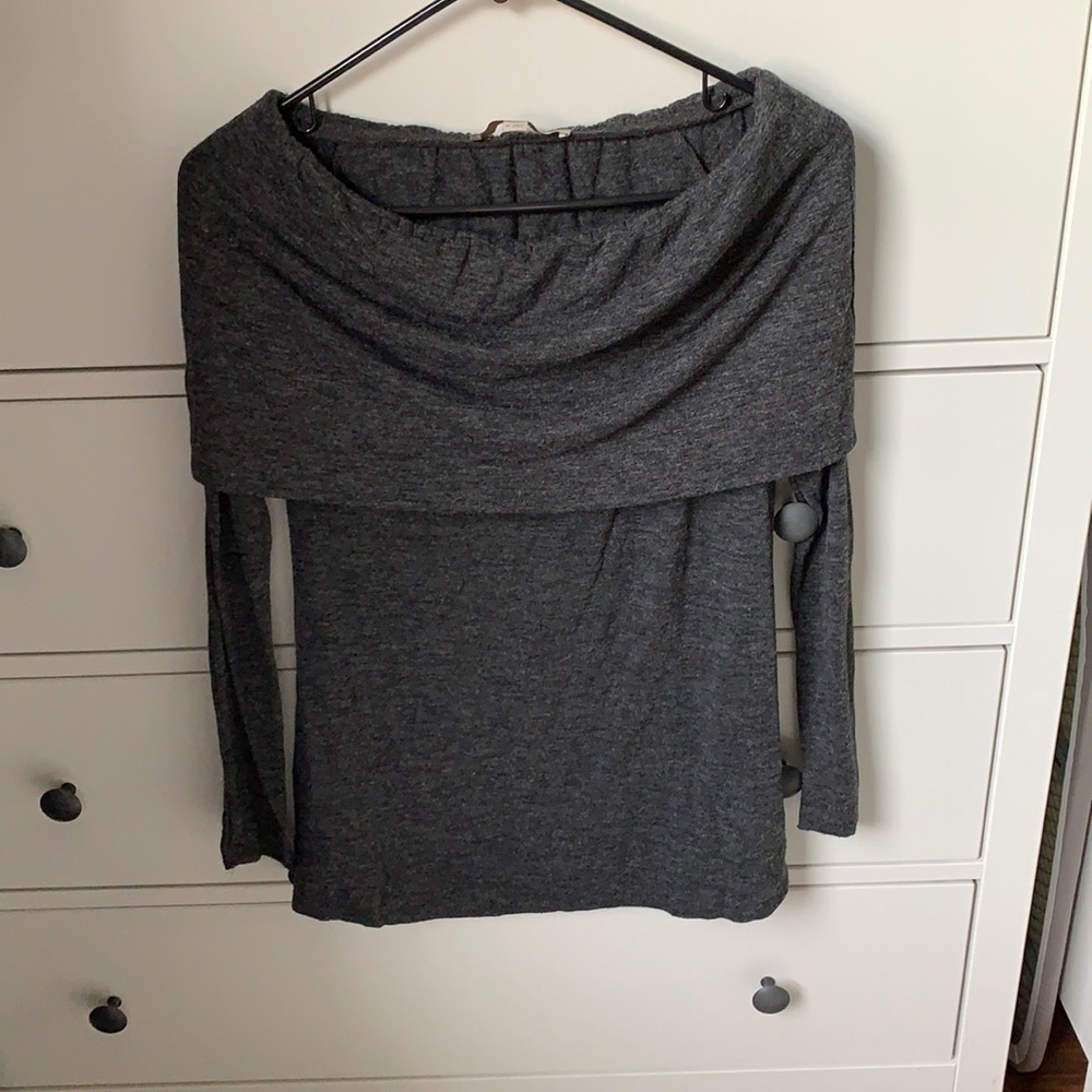 LOFT OFF THE SHOULDER GREY SHIRT - SIZE XS